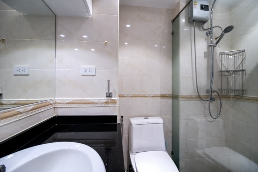 Fully Remodeled Bathroom at View Talay 1