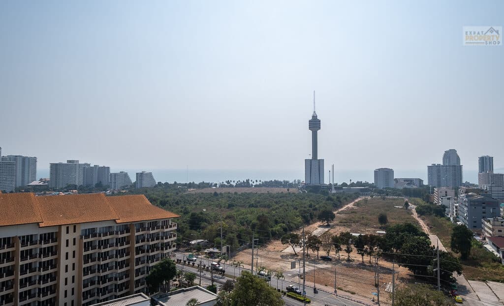 Treetops Pattaya Sea View